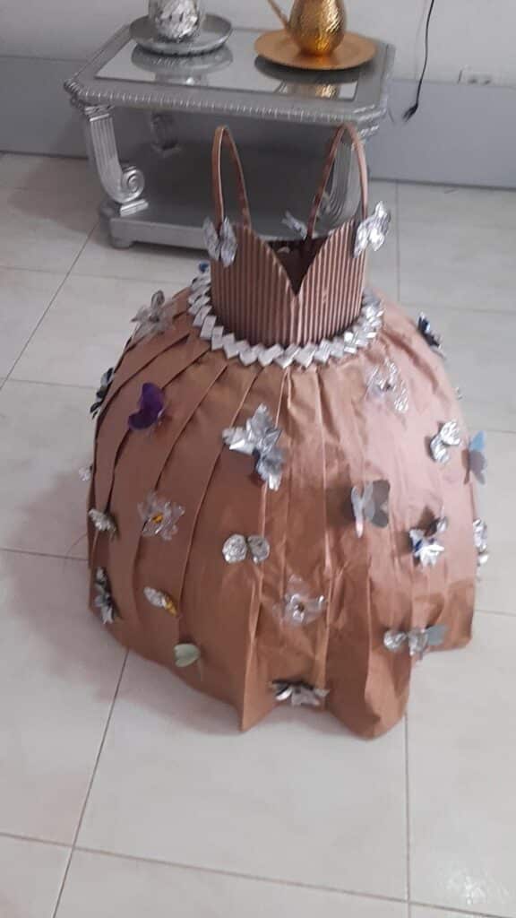 vertidos ilegaleshabille de materiaux recyclables sur Tiktokimage 576x1024 1